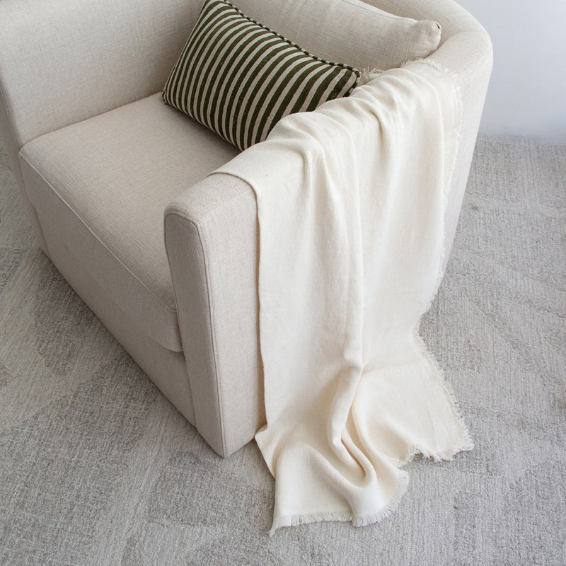 Salina Linen Throw- Ecru