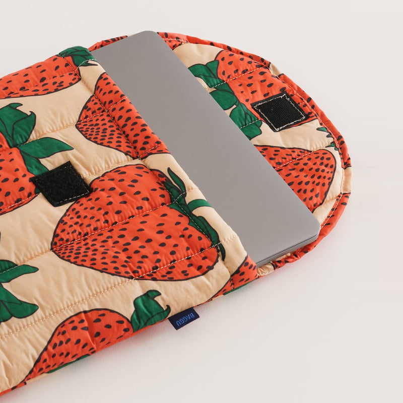 Puffy Laptop Sleeve 16" - Strawberry