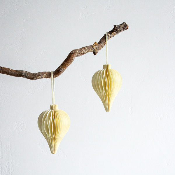 Teardrop Honeycomb Decoration - Off White Set of 4