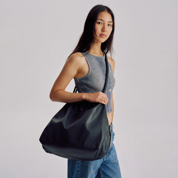 Alma Bag XL - Black