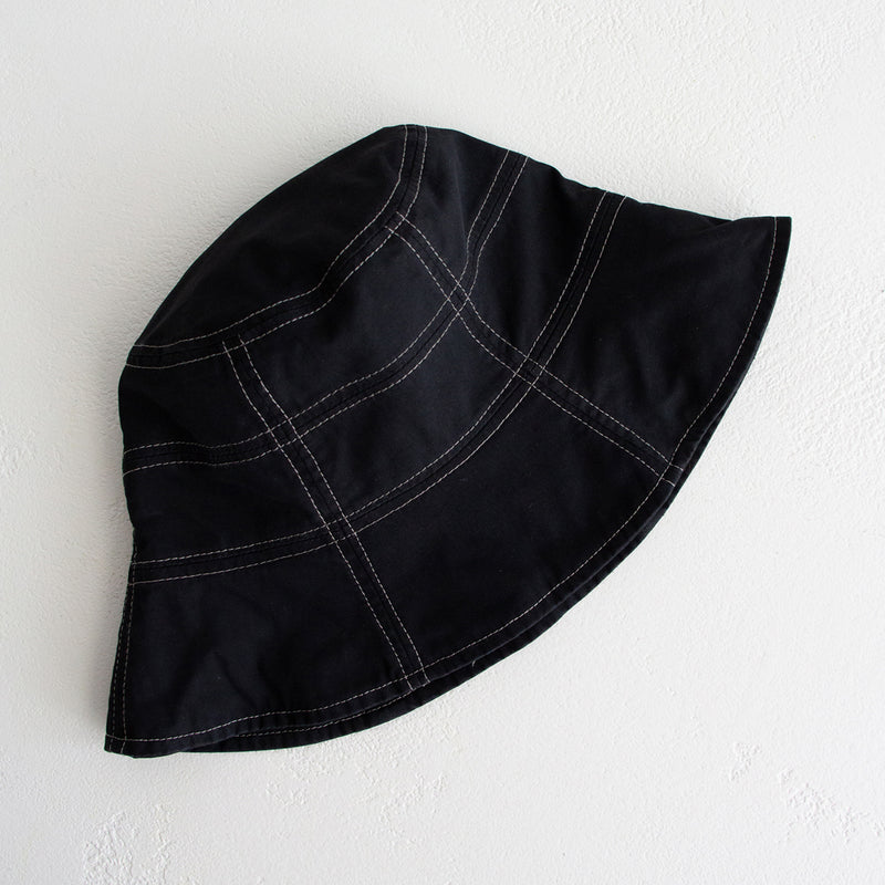 Contrast Stitch Bucket Hat - Black