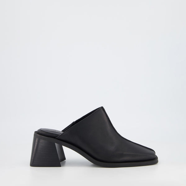 Bronwyn Levi Mule - Black – A&C Homestore