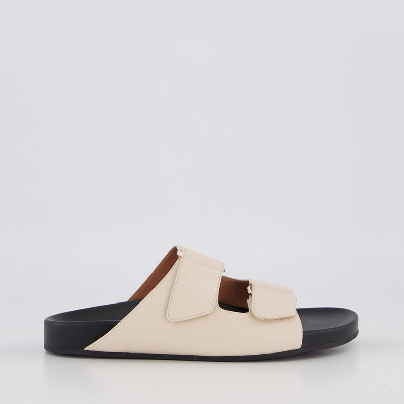 Ava Sandal - Shell